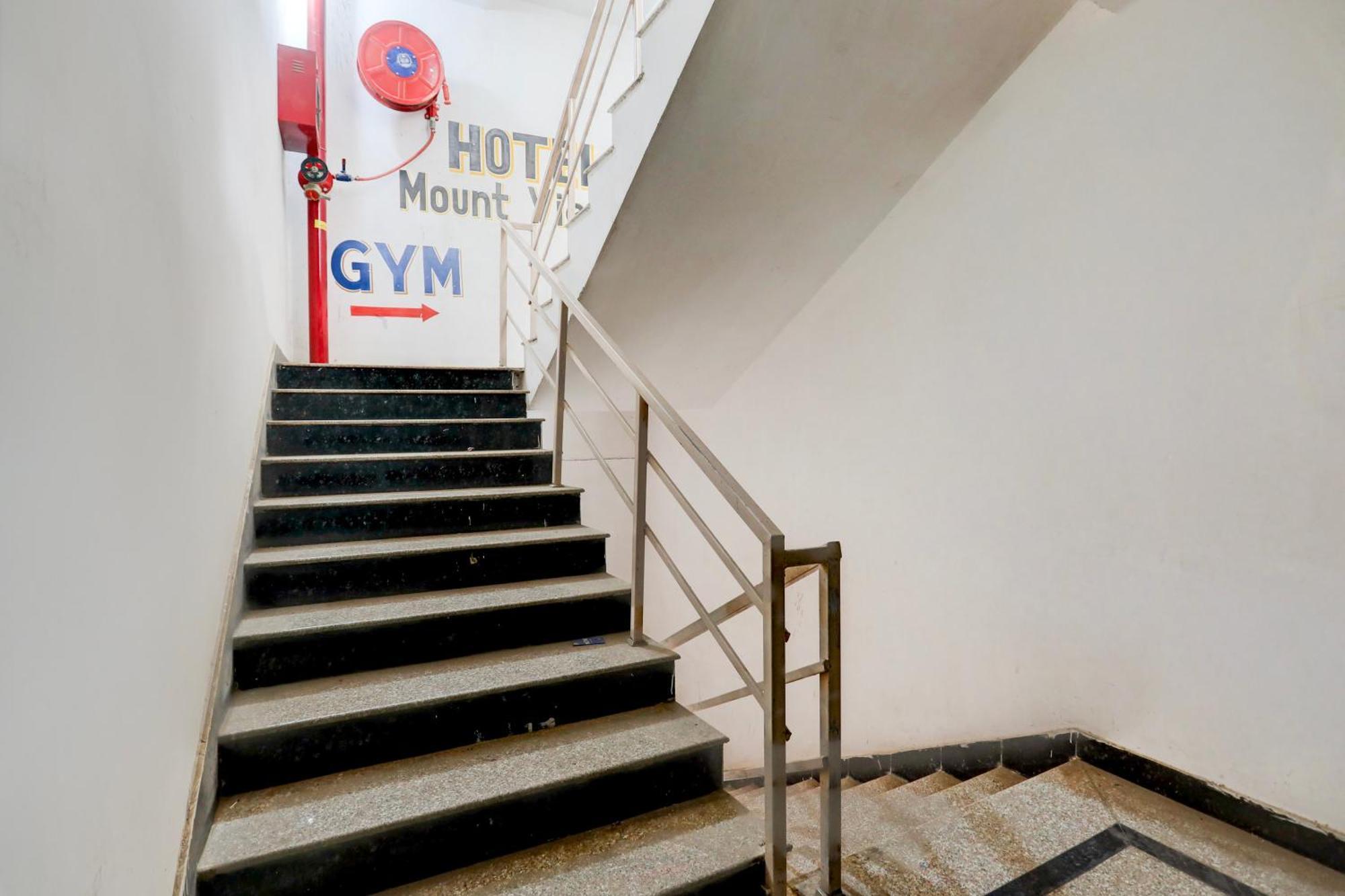 Hotel O Shree Mayaa Gválijar Exteriér fotografie